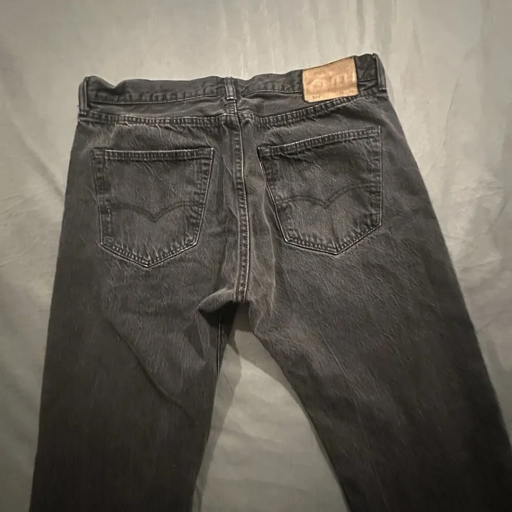 Levis 501 Jeans Men 36x32 Straight Leg Black Denim Leather Patch Button Fly